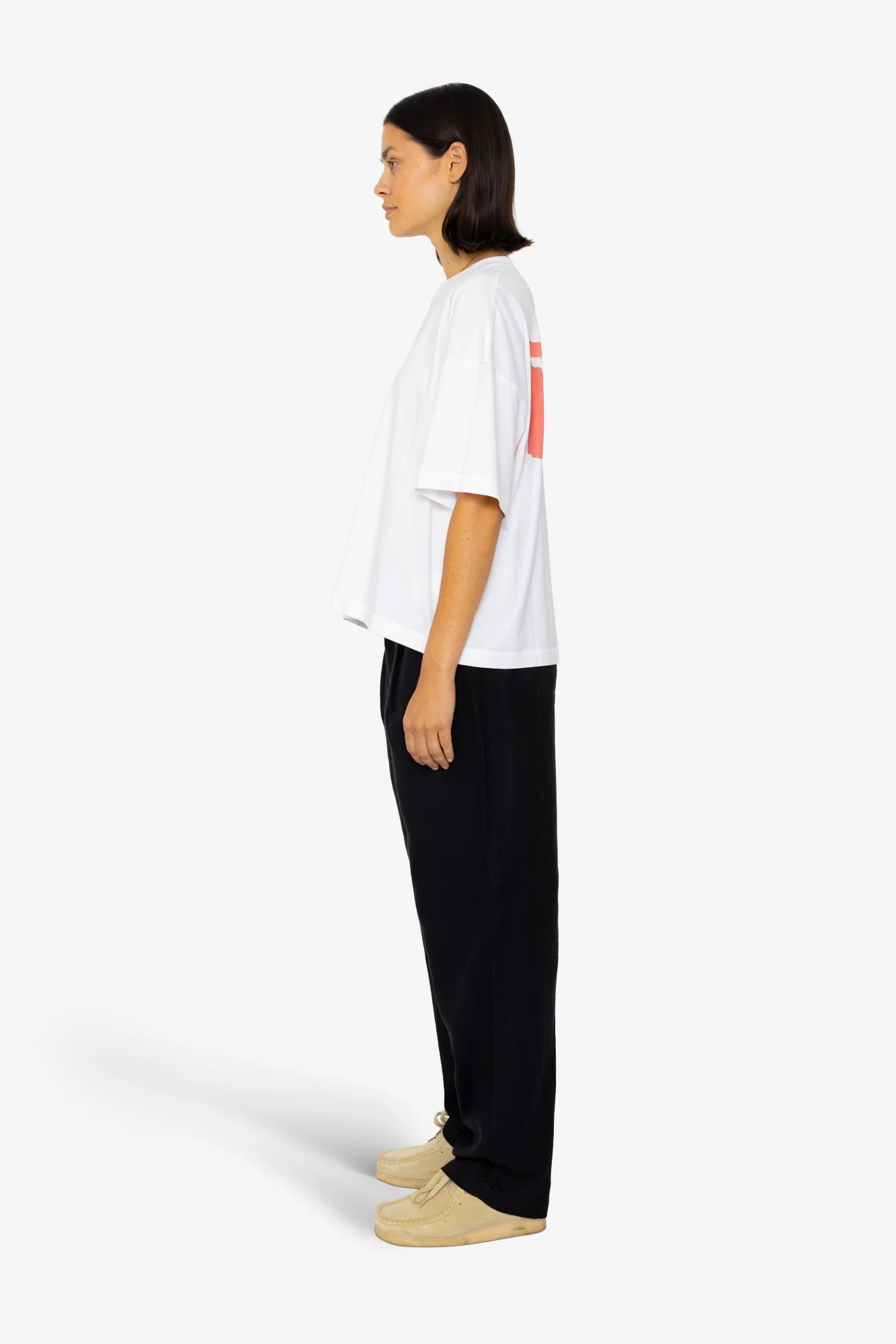 Boyfriend T-Shirt - Graphic White - Image 4