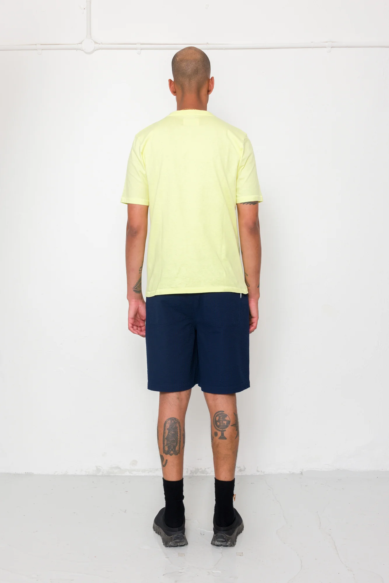 Elasticated Wide Fit Short - Navy Crinkle Stripe - Image 11