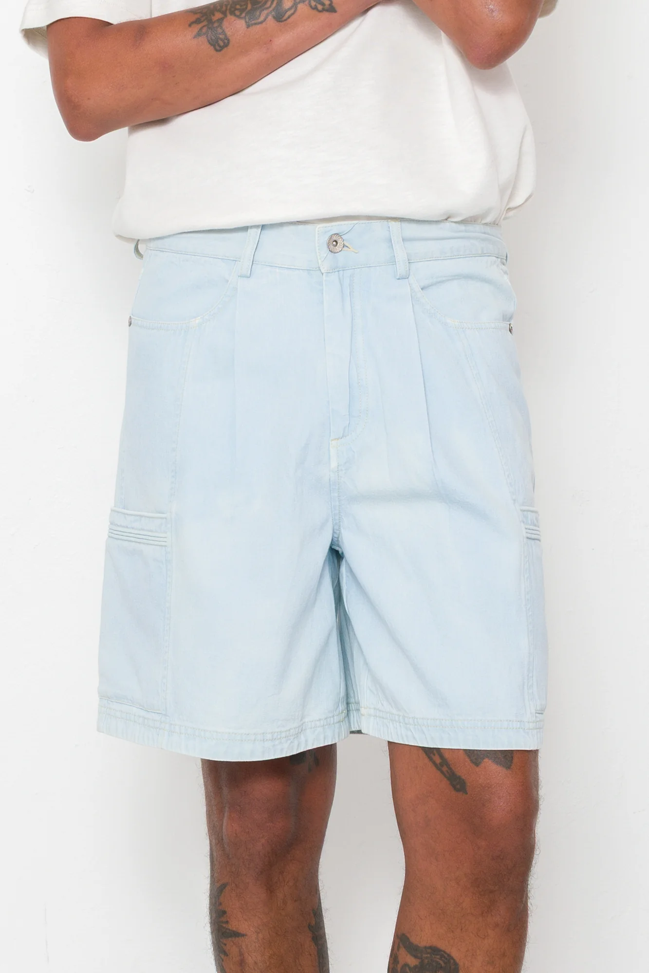 Lunar Jean Short - Light Denim - Image 7