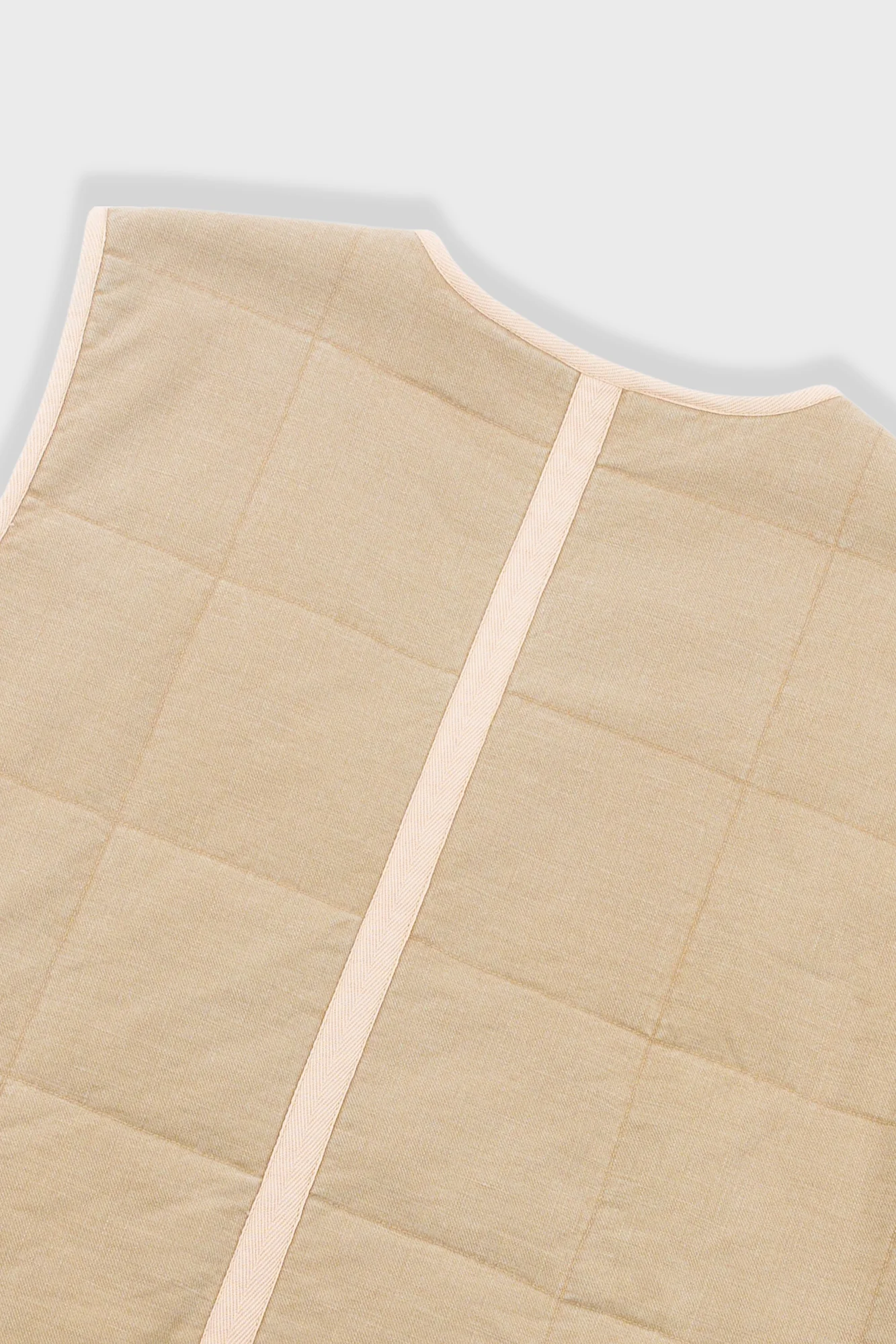 Quilted Gilet - Fossil Slub - Image 4