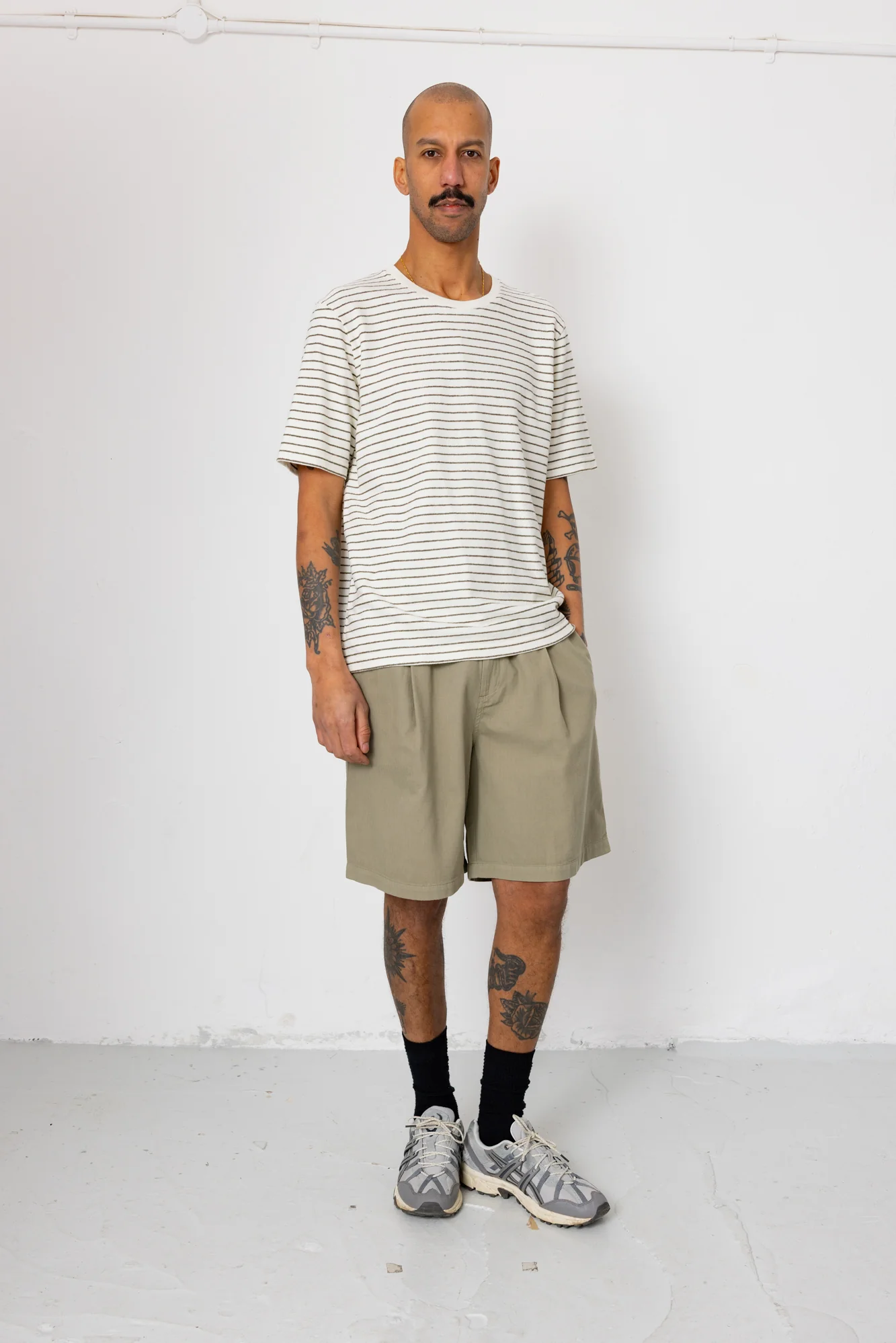 Short Sleeve Textured Striped T-Shirt - Ecru / Olive - Image 2