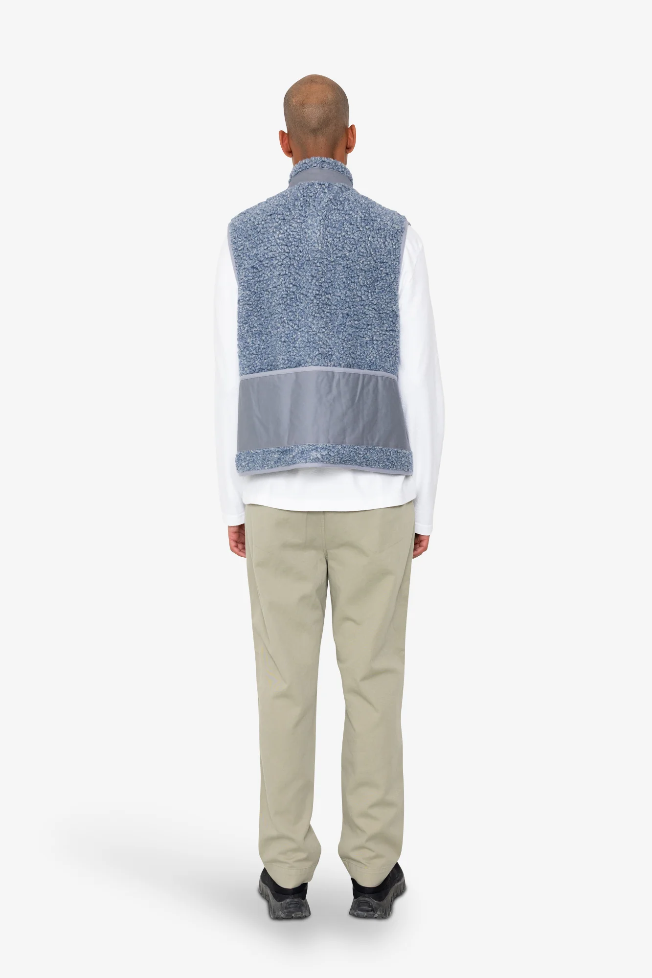 Signal Gilet - Soft Blue Curly Wool - Image 11